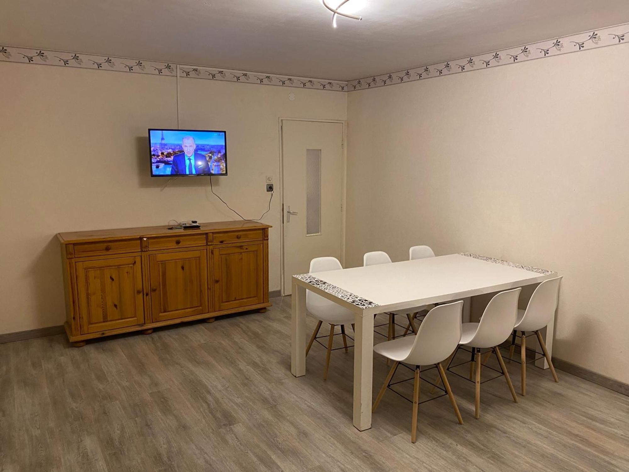 Appartements Le Verlaine Rombas Esterno foto